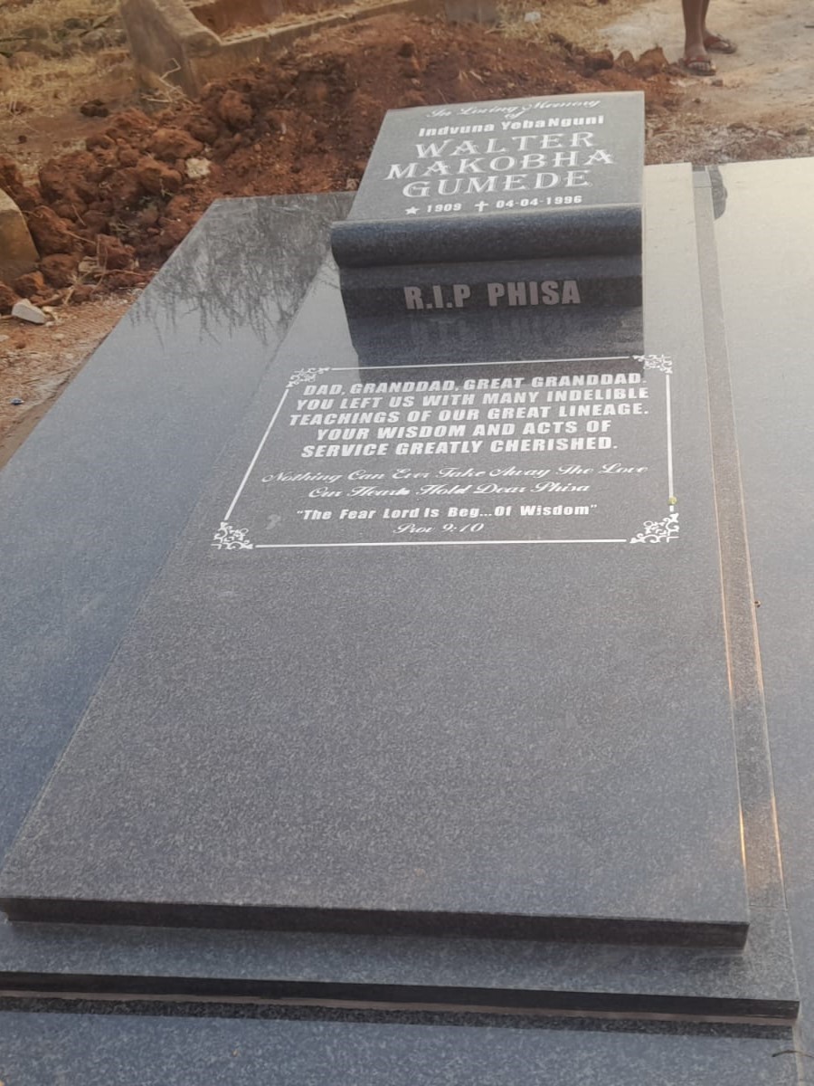 Tombstone_17 - R32,500